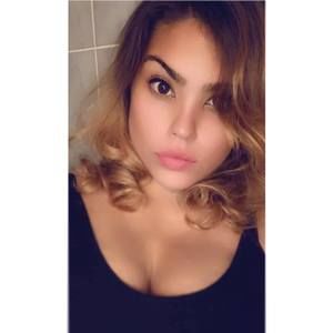 Meet your Posher, Elysia